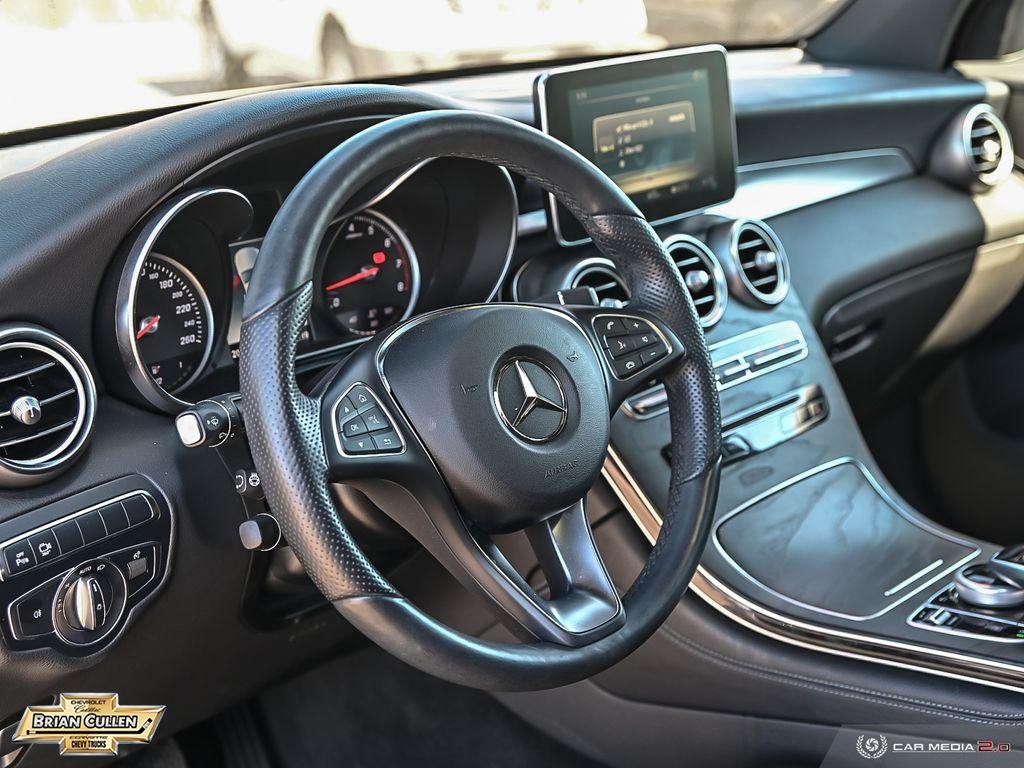 2018 Mercedes-Benz GLC in St. Catharines, Ontario - 13 - w1024h768px