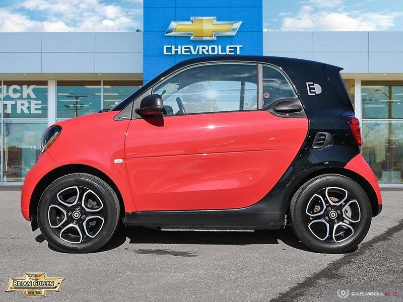 2017 smart Fortwo electric drive in St. Catharines, Ontario - 3 - w1024h768px