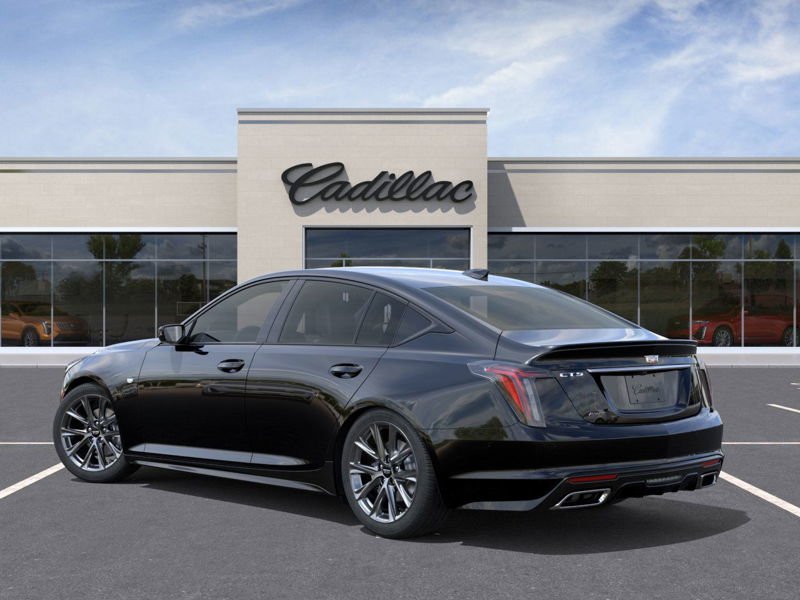 2026 Cadillac CT5 in Brossard, Quebec - 3 - w1024h768px