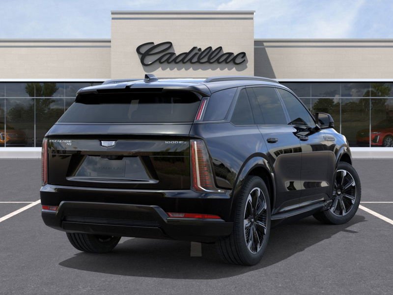 2026 Cadillac Escalade IQ in Brossard, Quebec - 4 - w1024h768px