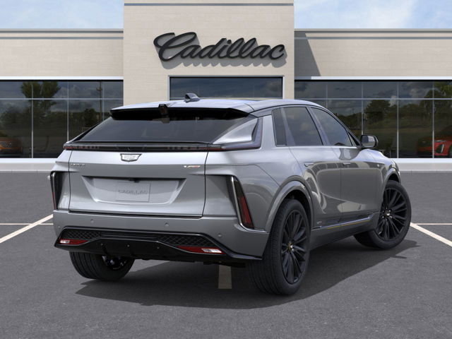 2026 Cadillac LYRIQ in Brossard, Quebec - 4 - w1024h768px
