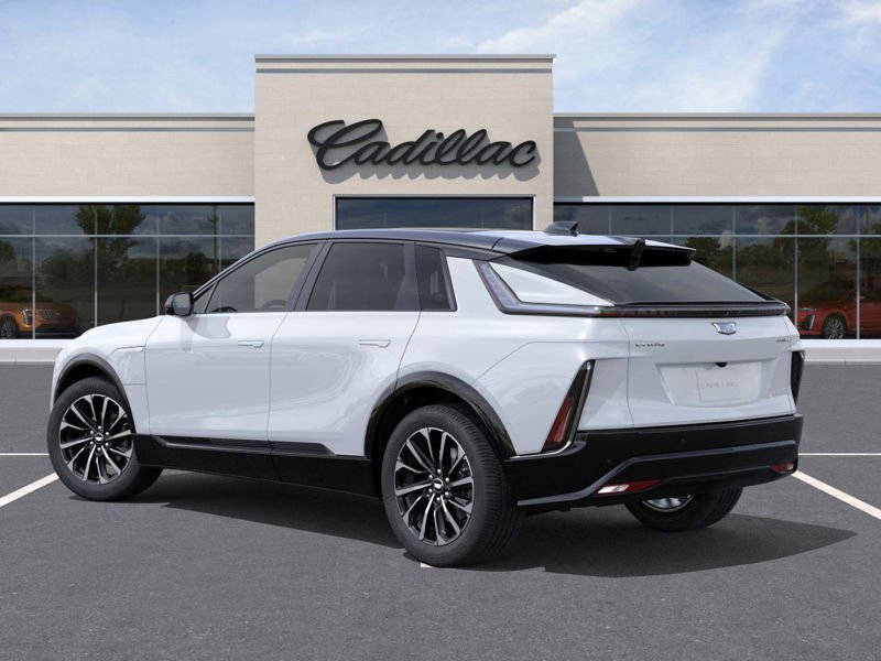 2026 Cadillac LYRIQ in Brossard, Quebec - 3 - w1024h768px