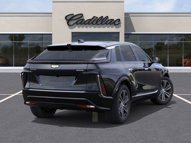 2026 Cadillac LYRIQ in Brossard, Quebec - 4 - w1024h768px