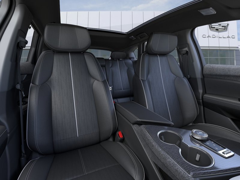 2026 Cadillac OPTIQ ELECTRIC PREMIUM SPORT AWD (1SH) in Brossard, Quebec - 6 - w1024h768px