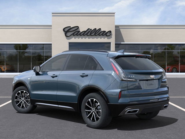 2025 Cadillac XT4 in Brossard, Quebec - 3 - w1024h768px