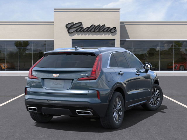 2025 Cadillac XT4 in Brossard, Quebec - 4 - w1024h768px