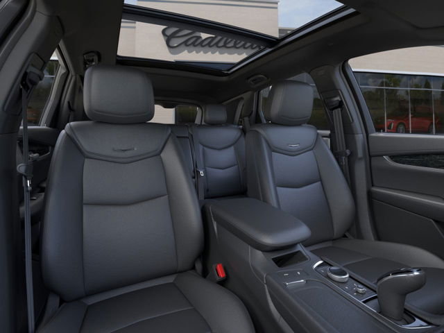 2025 Cadillac XT5 in Brossard, Quebec - 6 - w1024h768px