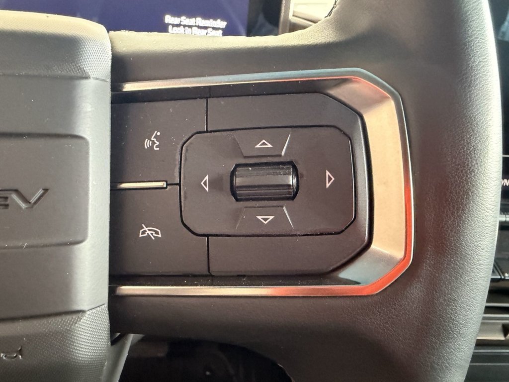 2025 GMC HUMMER EV SUV in Brossard, Quebec - 21 - w1024h768px