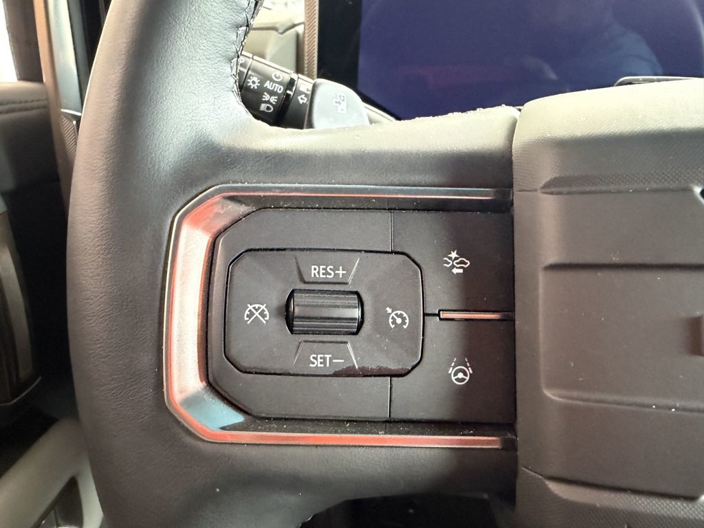 2025 GMC HUMMER EV SUV in Brossard, Quebec - 20 - w1024h768px