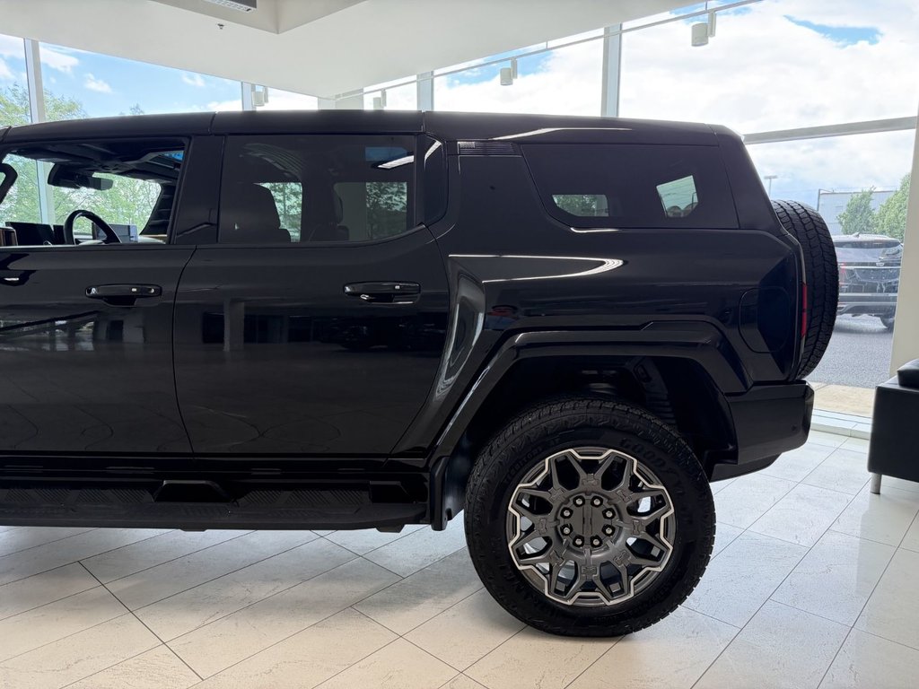 2025 GMC HUMMER EV SUV in Brossard, Quebec - 6 - w1024h768px