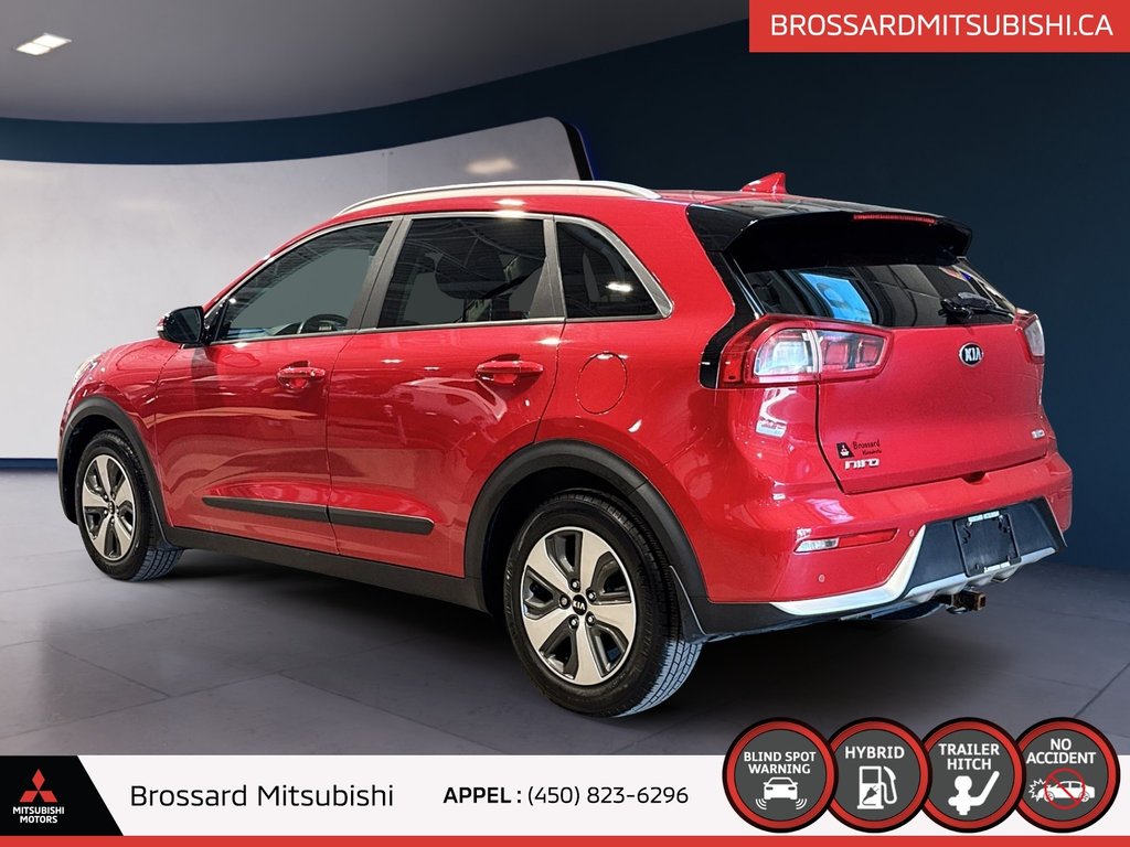 2018  NIRO EX Premium / HYBRIDE / HITCH / TOIT OUVRANT / MAGS in Brossard, Quebec - 4 - w1024h768px