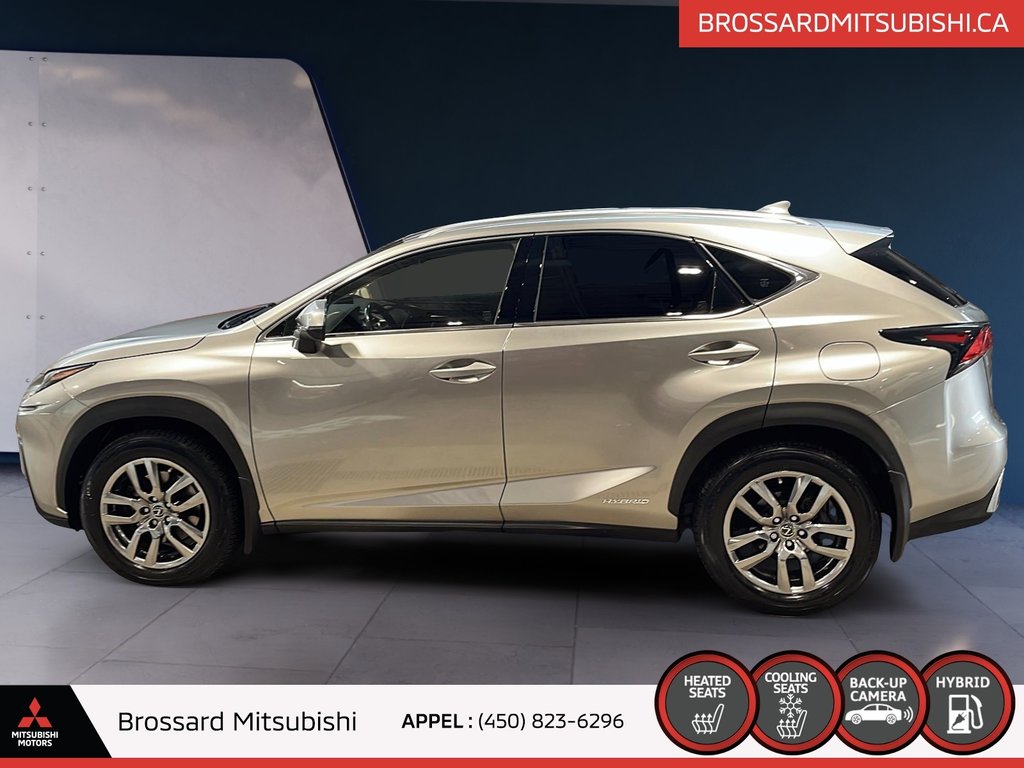 2018  NX 300h / TOIT OUVRANT / CUIR / NAVIGATION in Brossard, Quebec - 3 - w1024h768px