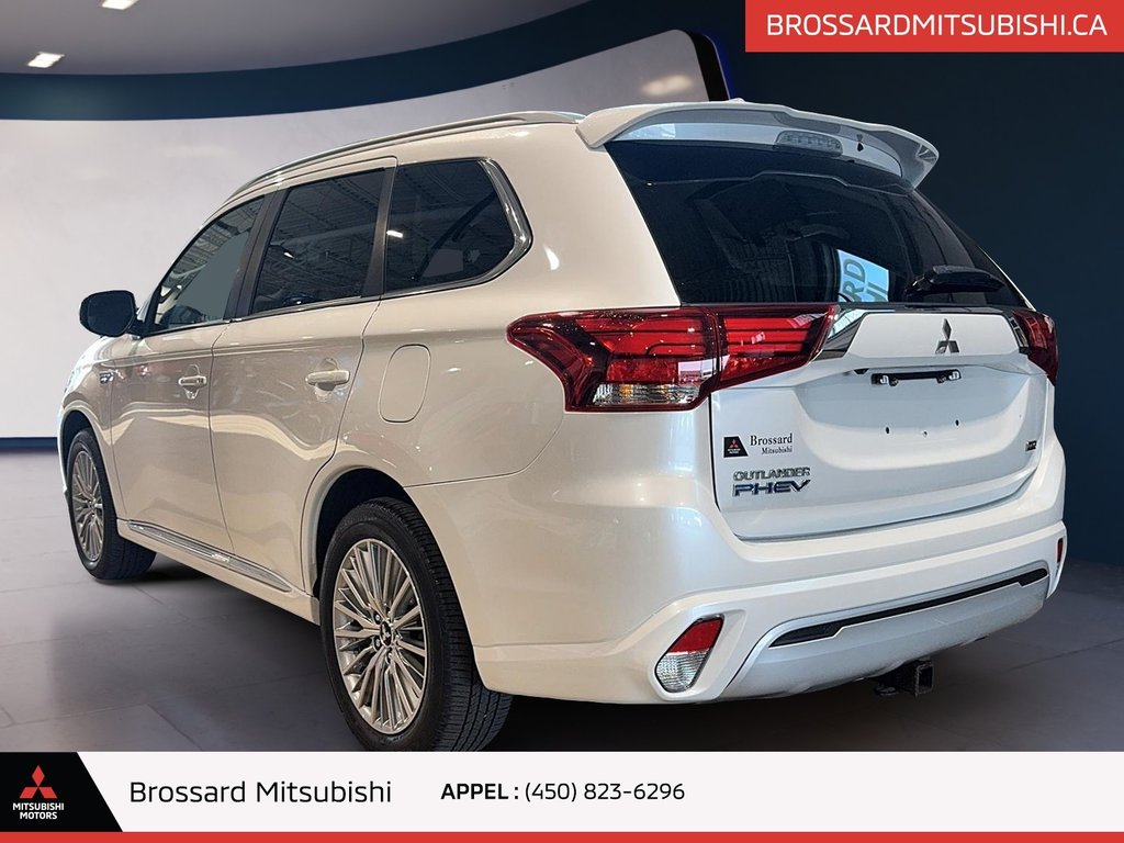 OUTLANDER PHEV SE S-AWC/ PHEV /MAGS /CARPLAY /SIÈGES ÉLECTRIQUES 2022 à Brossard, Québec - 4 - w1024h768px