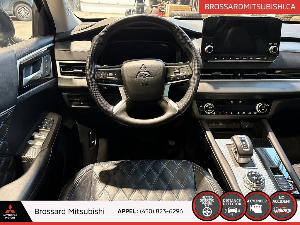 2023  Outlander GT S-AWC  2023 / CUIR / BOSE / TOIT PANO / CARPLAY in Brossard, Quebec - 15 - w1024h768px