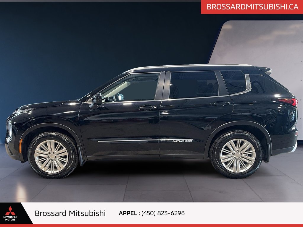 Outlander SE S-AWC / VOLANT CHAUFFANT / MAGS / CARPLAY 2023 à Brossard, Québec - 5 - w1024h768px