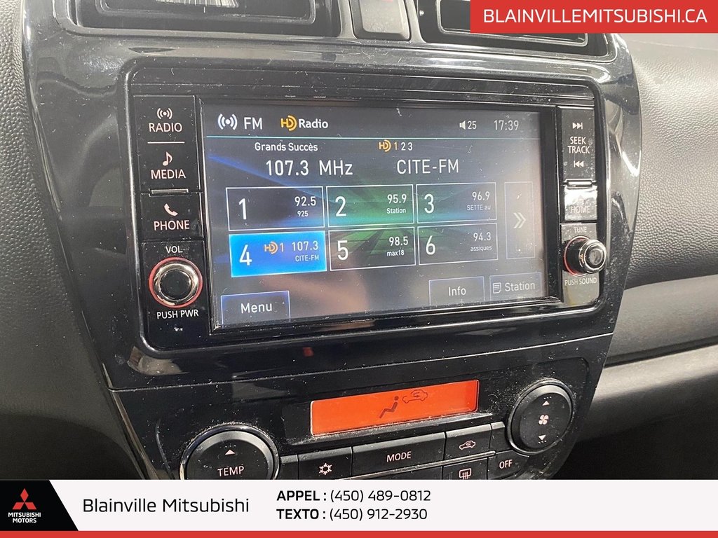 2022  Mirage ES MANUEL + CAM. RECUL + AND. AUTO / APPLE CARPLAY in Brossard, Quebec - 11 - w1024h768px