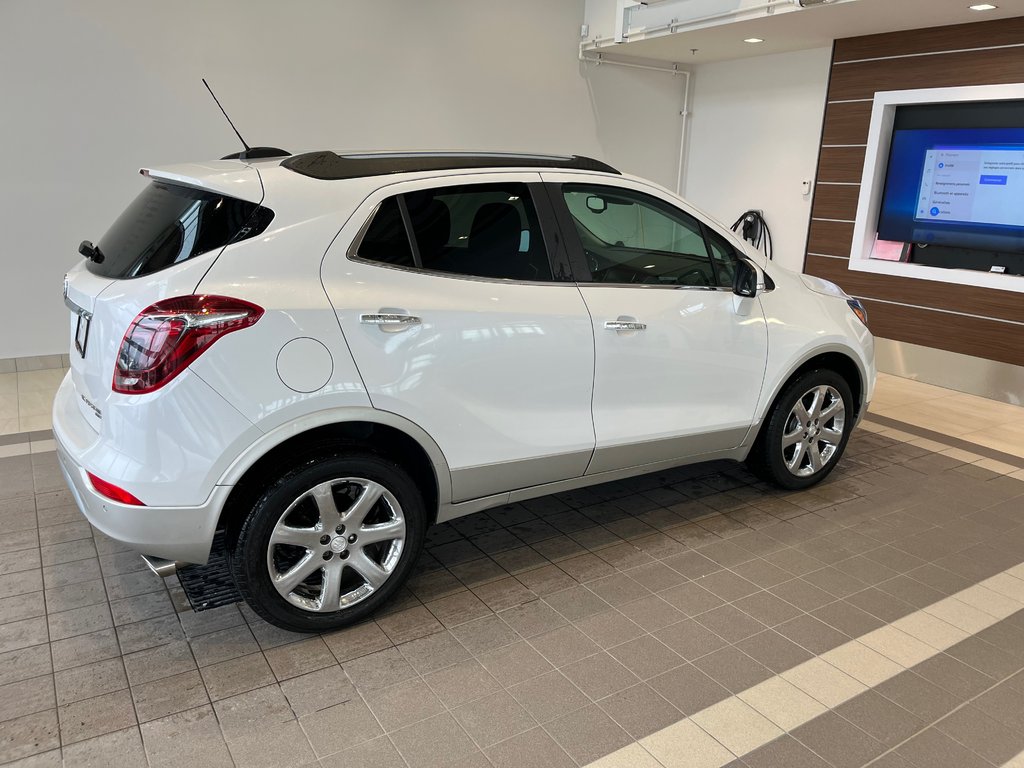 2017 Buick Encore Premium in Amos, Quebec - 2 - w1024h768px