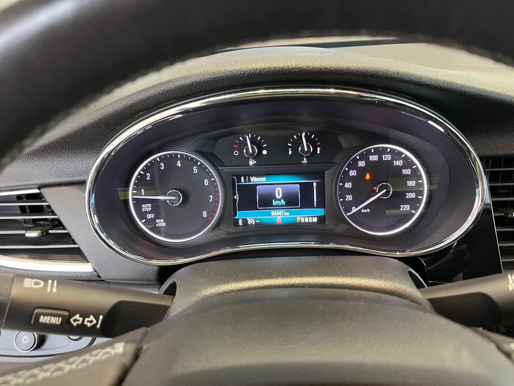 2017 Buick Encore Premium in Amos, Quebec - 12 - w1024h768px