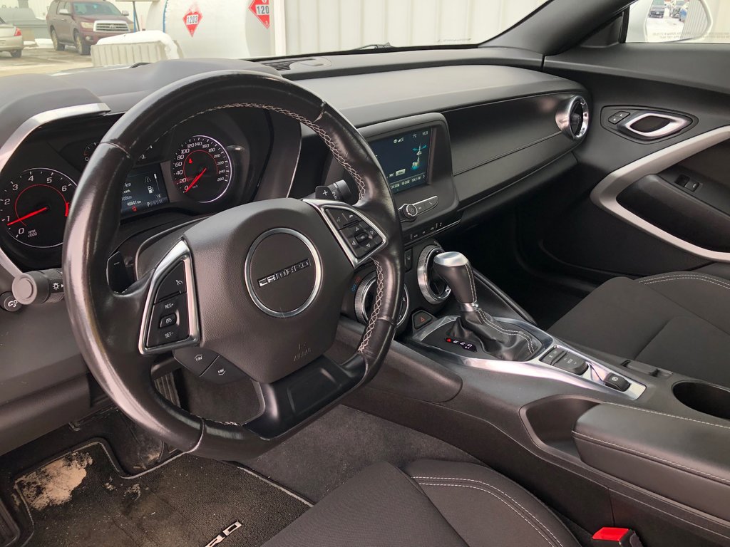 2018  Camaro *1LT CONVERTIBLE*TOIT OUVRANT* in Amos, Quebec - 16 - w1024h768px