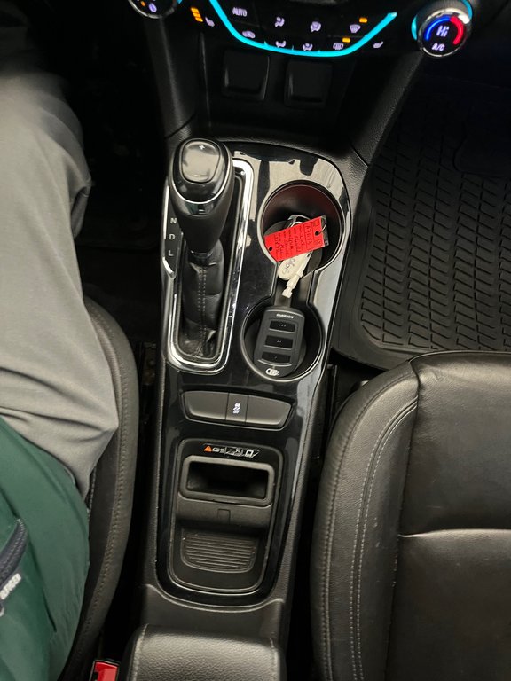 2018 Chevrolet Cruze Premier in Amos, Quebec - 18 - w1024h768px