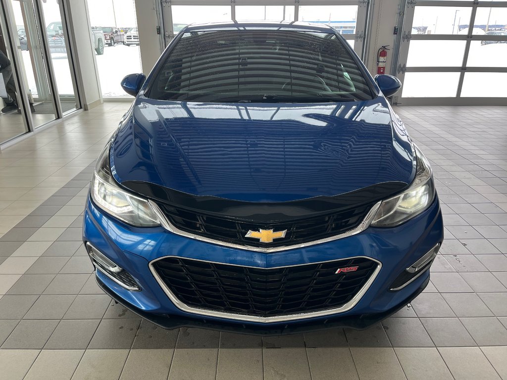 2018 Chevrolet Cruze Premier in Amos, Quebec - 3 - w1024h768px