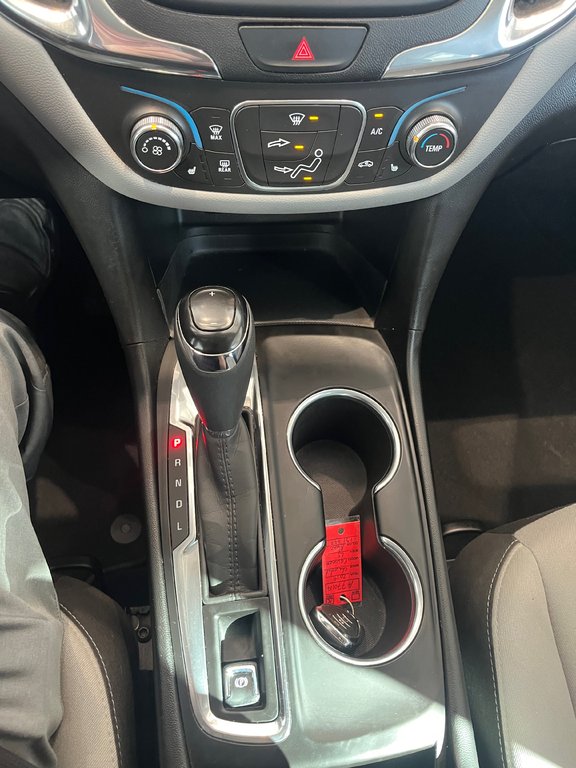 2019 Chevrolet Equinox LS in Amos, Quebec - 15 - w1024h768px