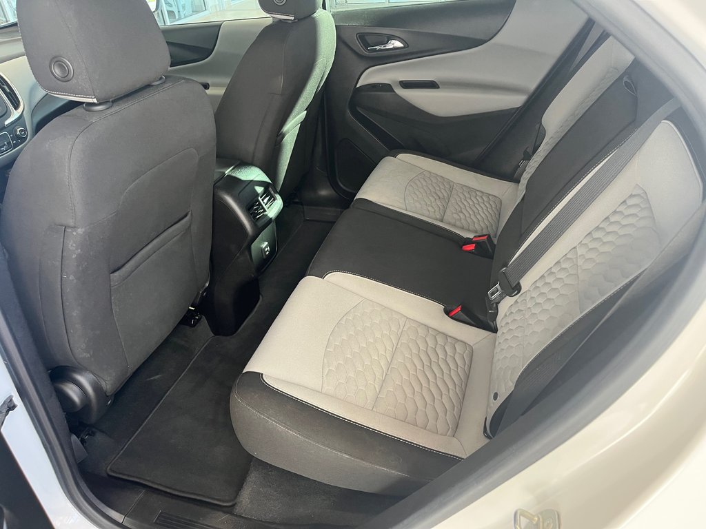 2019 Chevrolet Equinox LS in Amos, Quebec - 7 - w1024h768px