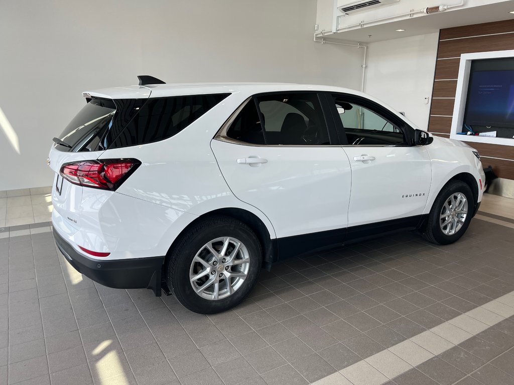 Chevrolet Equinox LT 2024 à Amos, Québec - 2 - w1024h768px
