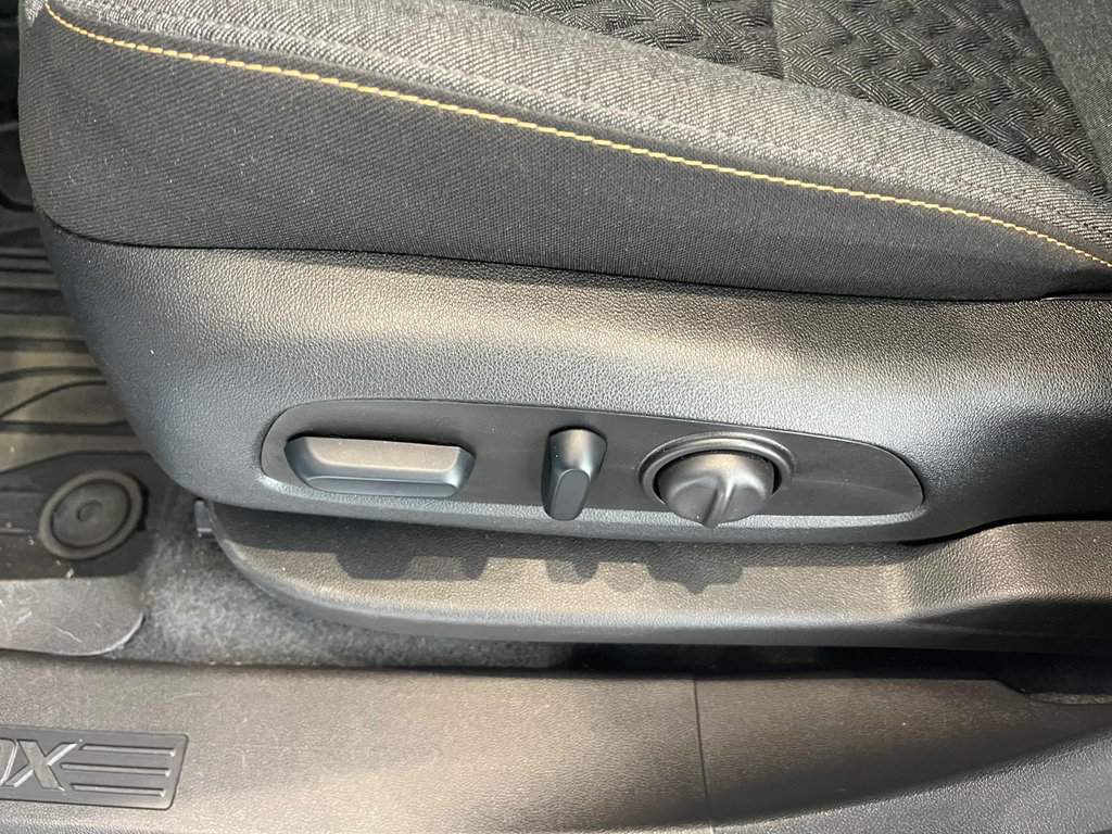 Chevrolet Equinox LT 2024 à Amos, Québec - 8 - w1024h768px