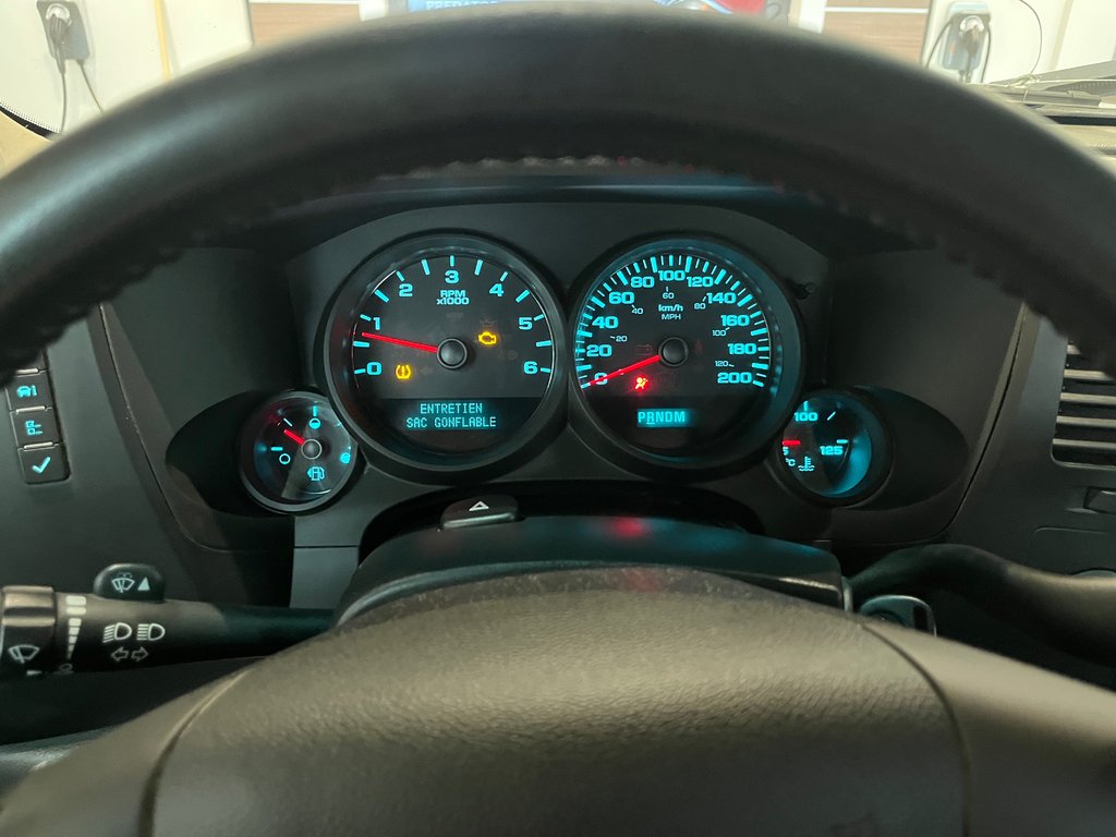 Chevrolet Silverado 1500 WT 2013 à Amos, Québec - 10 - w1024h768px