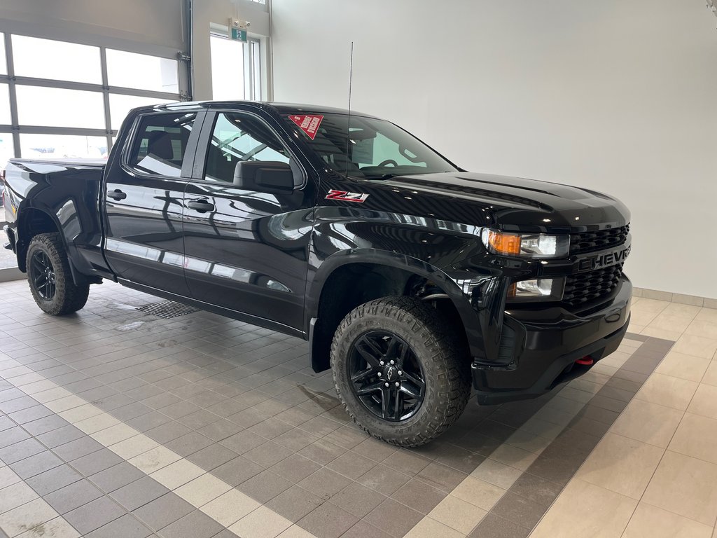Chevrolet Silverado 1500 Custom Trail Boss 2019 à Amos, Québec - 1 - w1024h768px