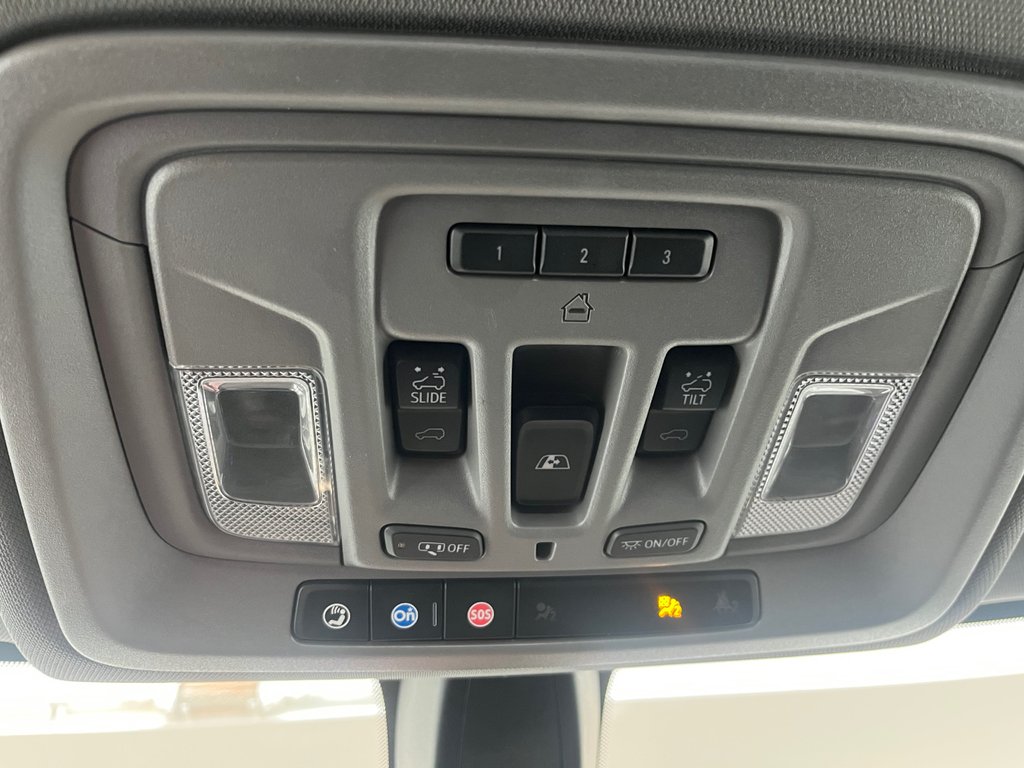 2021 Chevrolet Silverado 1500 RST diesel in Amos, Quebec - 20 - w1024h768px