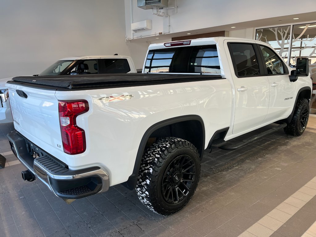 Chevrolet Silverado 2500HD LT 2021 à Amos, Québec - 4 - w1024h768px