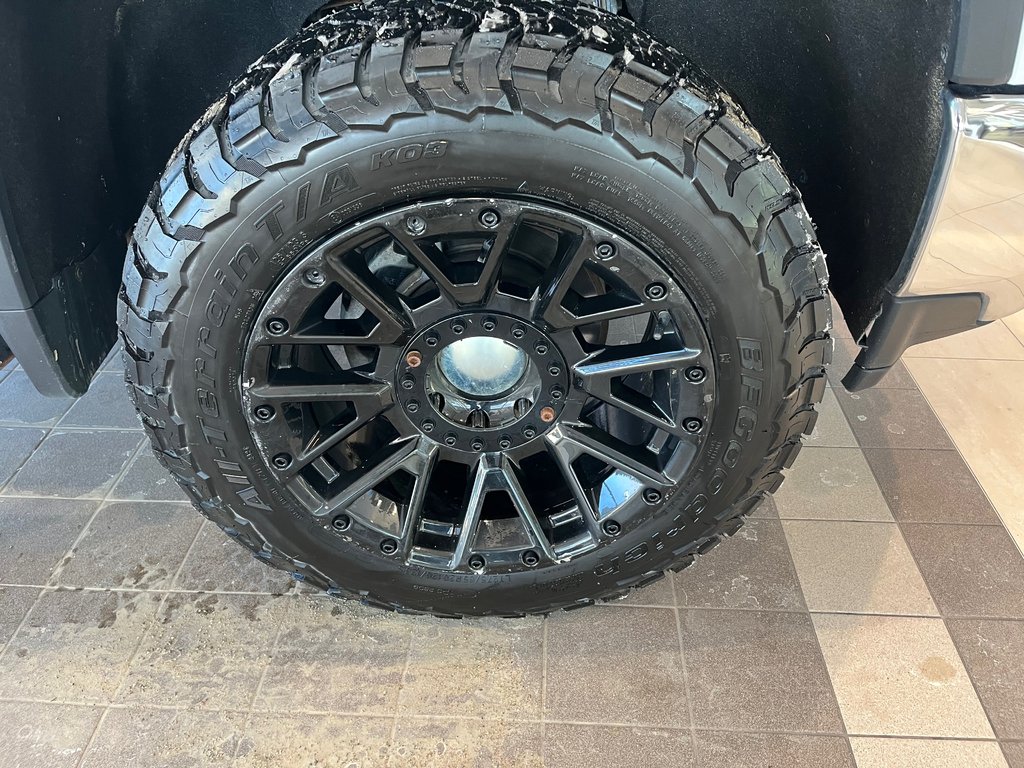 Chevrolet Silverado 2500HD LT 2021 à Amos, Québec - 7 - w1024h768px