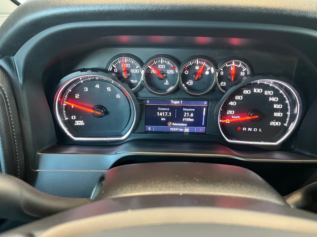 Chevrolet Silverado 2500HD LT 2021 à Amos, Québec - 14 - w1024h768px