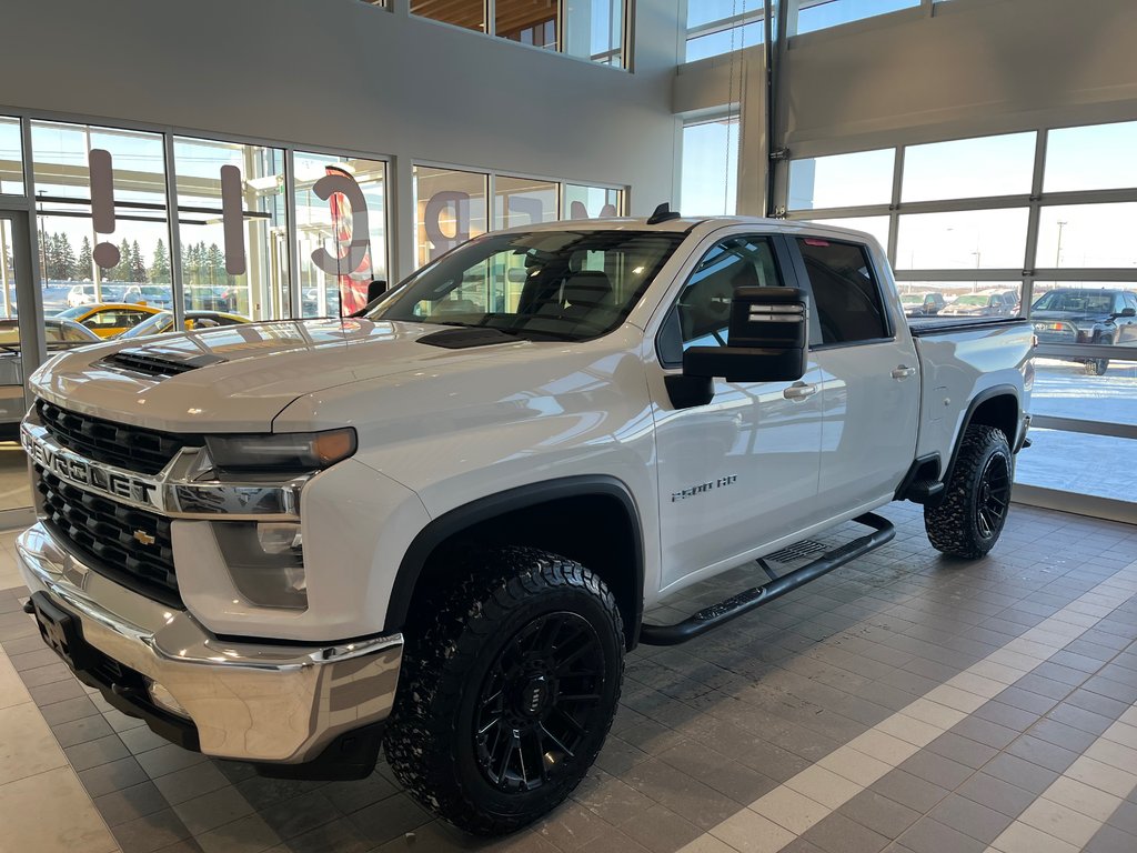 Chevrolet Silverado 2500HD LT 2021 à Amos, Québec - 6 - w1024h768px