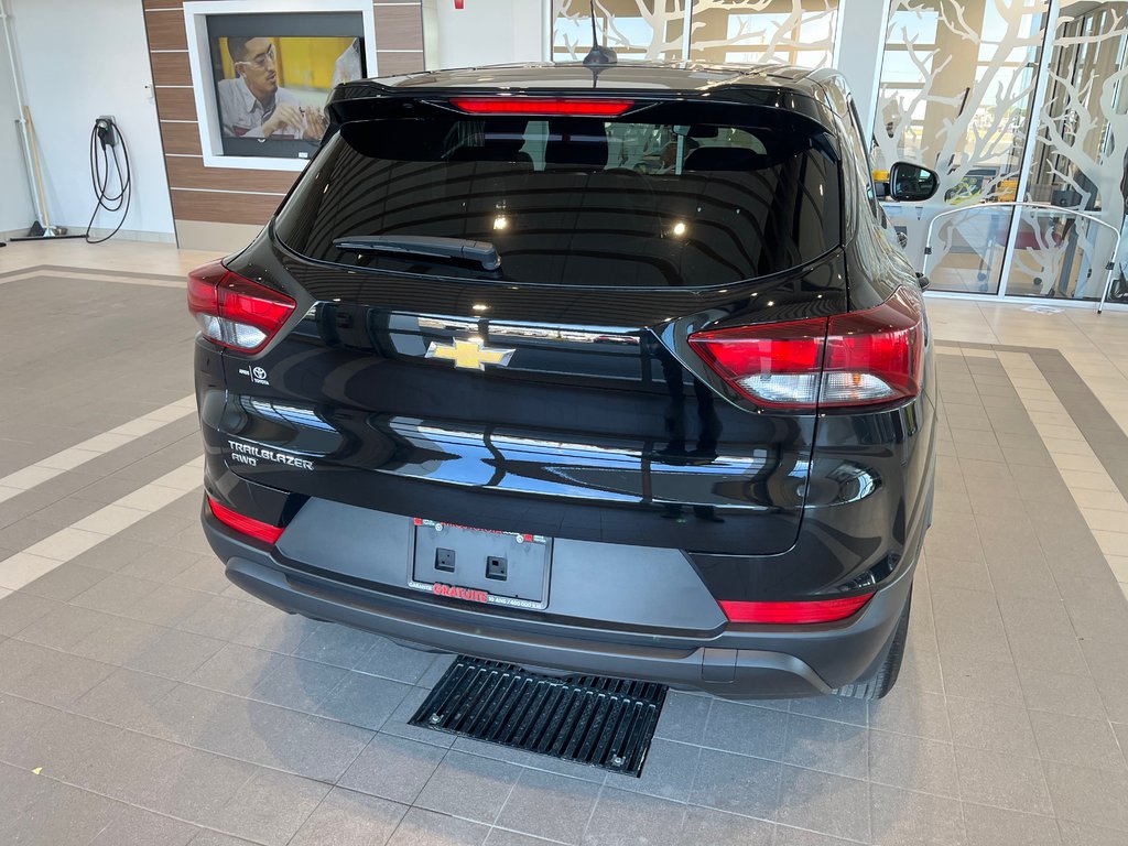 2024 Chevrolet Trailblazer LS in Amos, Quebec - 3 - w1024h768px