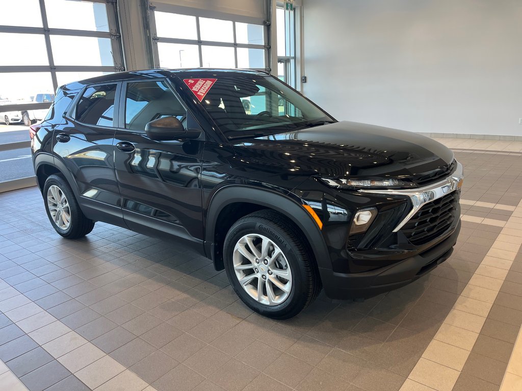 2024 Chevrolet Trailblazer LS in Amos, Quebec - 1 - w1024h768px
