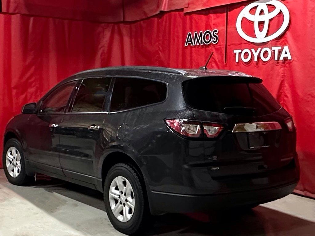 2015  Traverse * VERSION LS * AWD * in Amos, Quebec - 3 - w1024h768px