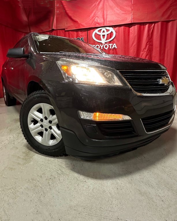 2015  Traverse * VERSION LS * AWD * in Amos, Quebec - 10 - w1024h768px