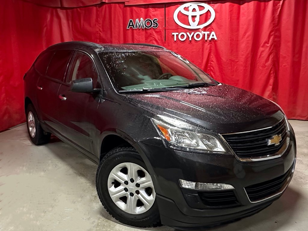 2015  Traverse * VERSION LS * AWD * in Amos, Quebec - 1 - w1024h768px