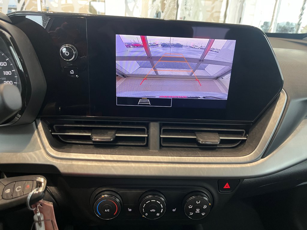 2024 Chevrolet Trax LS in Amos, Quebec - 15 - w1024h768px