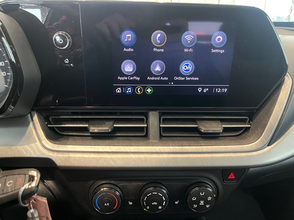 2024 Chevrolet Trax LS in Amos, Quebec - 14 - w1024h768px