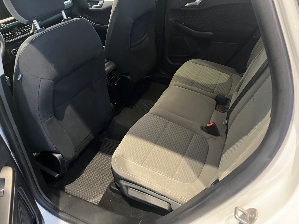 2020 Ford Escape SE in Amos, Quebec - 21 - w1024h768px