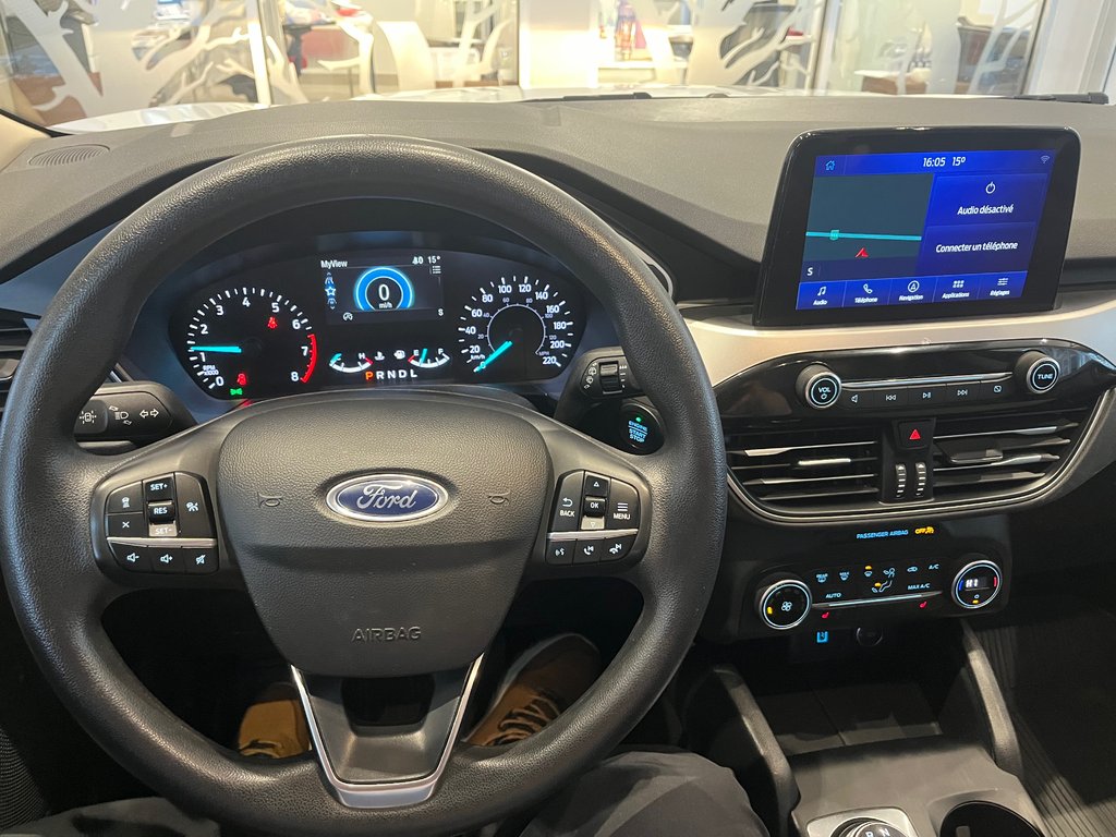 2020 Ford Escape SE in Amos, Quebec - 13 - w1024h768px