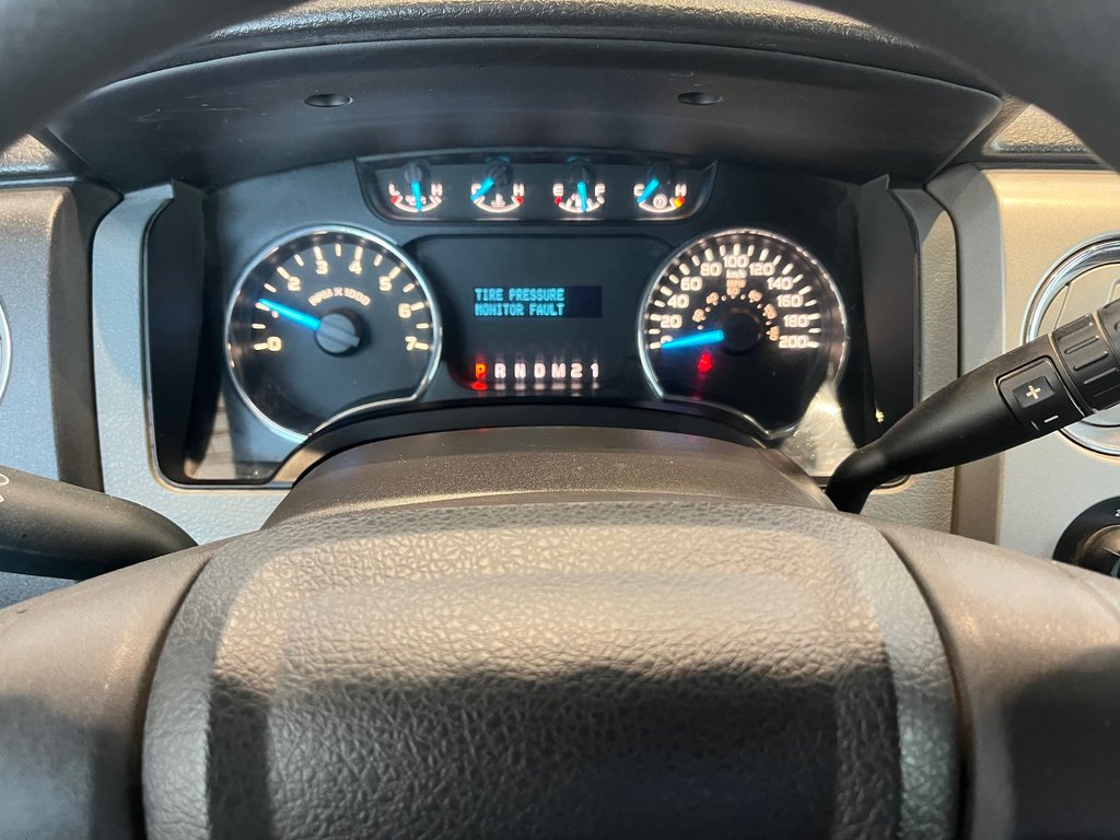 Ford F-150 XLT 2012 à Amos, Québec - 16 - w1024h768px