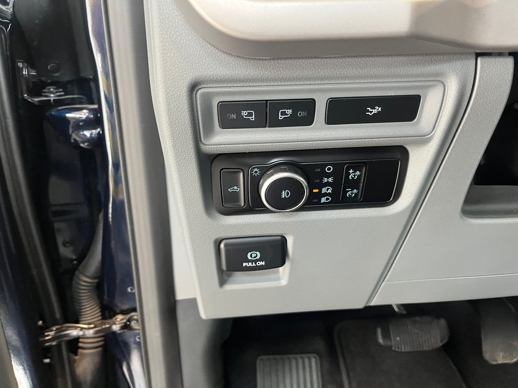 Ford F-150 Xtr 2023 à Amos, Québec - 12 - w1024h768px