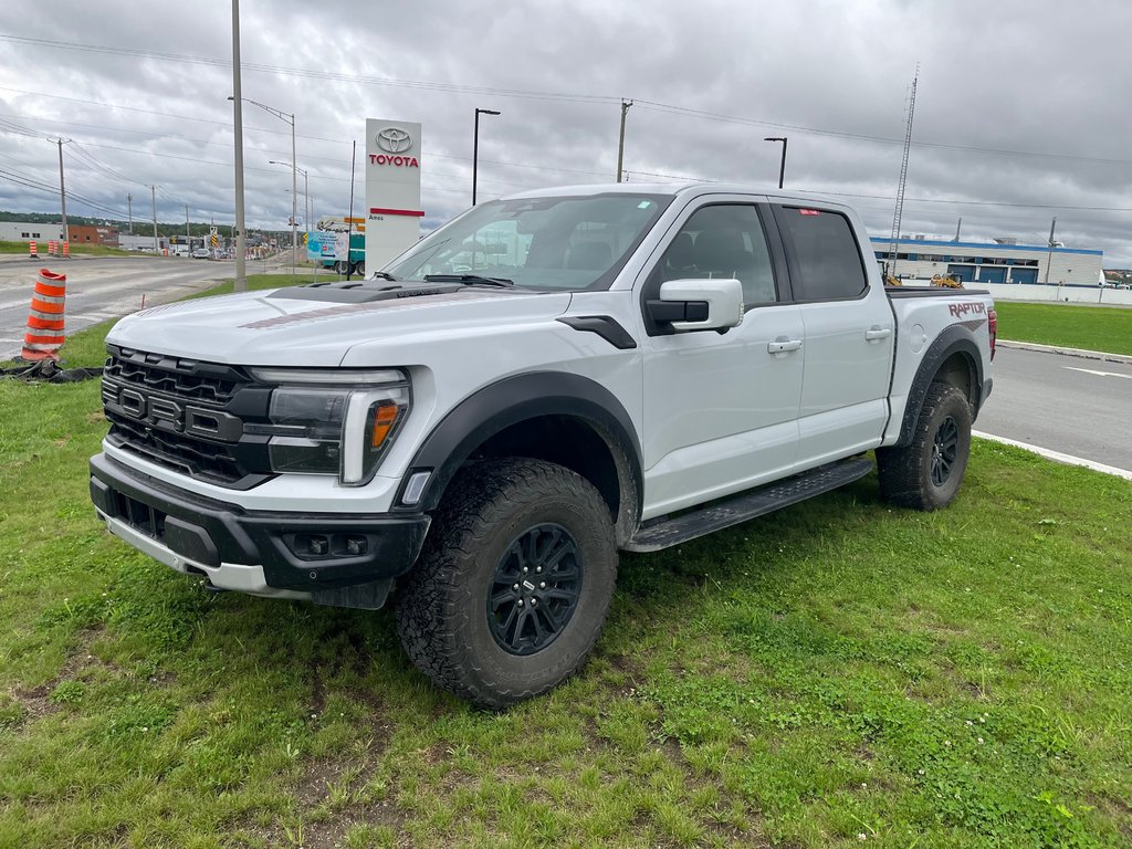 Ford F-150 Raptor 2025 à Amos, Québec - 16 - w1024h768px