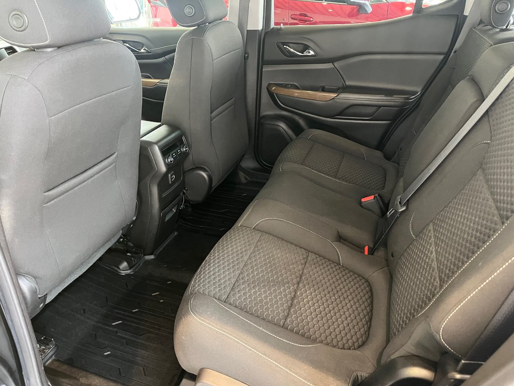 GMC Acadia SLE 2019 à Amos, Québec - 10 - w1024h768px