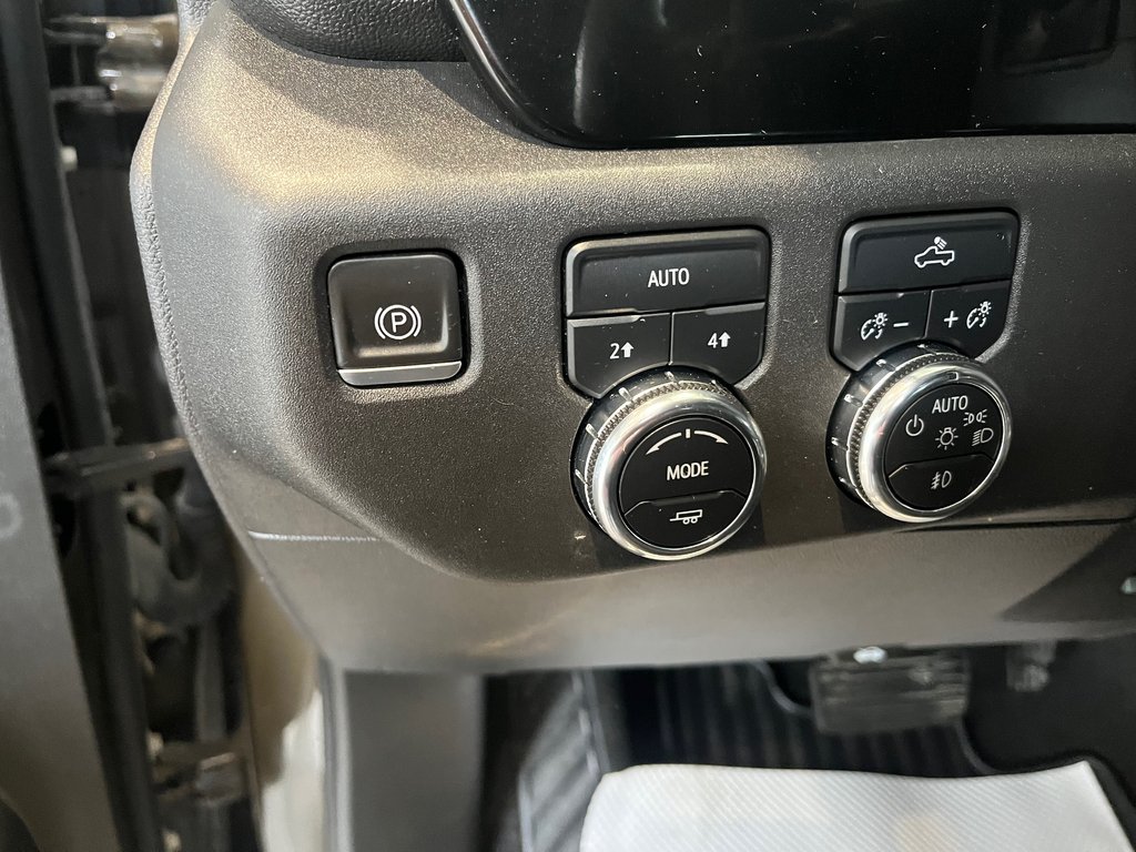 GMC Sierra 1500 Elevation 2023 à Amos, Québec - 13 - w1024h768px